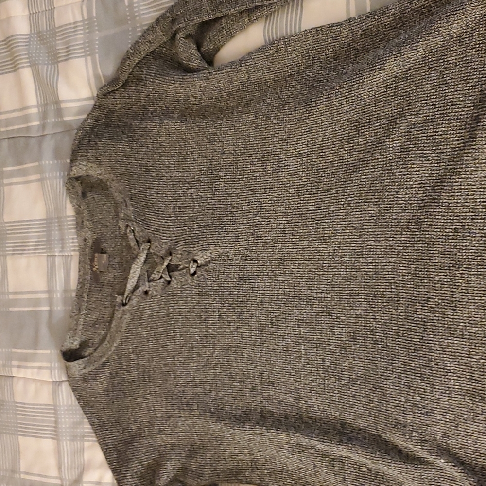 Long sleeve top